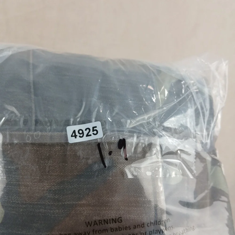 Levi‎ Strauss 40x9 Mens Cargo Shorts Camo Pockets Has Defect Levis
